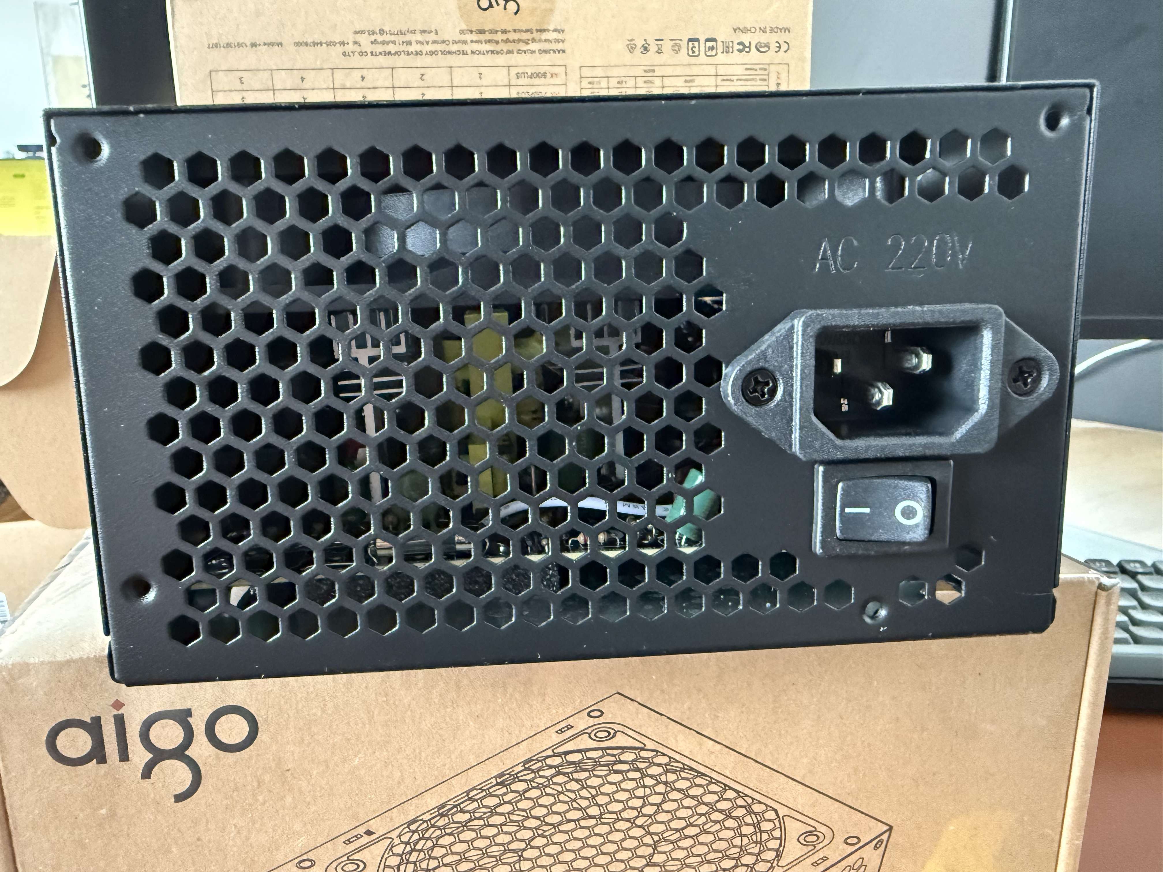 Aigo AK 600W PC PSU Power Supp - Pc Unit For Gaming avaliação e preço