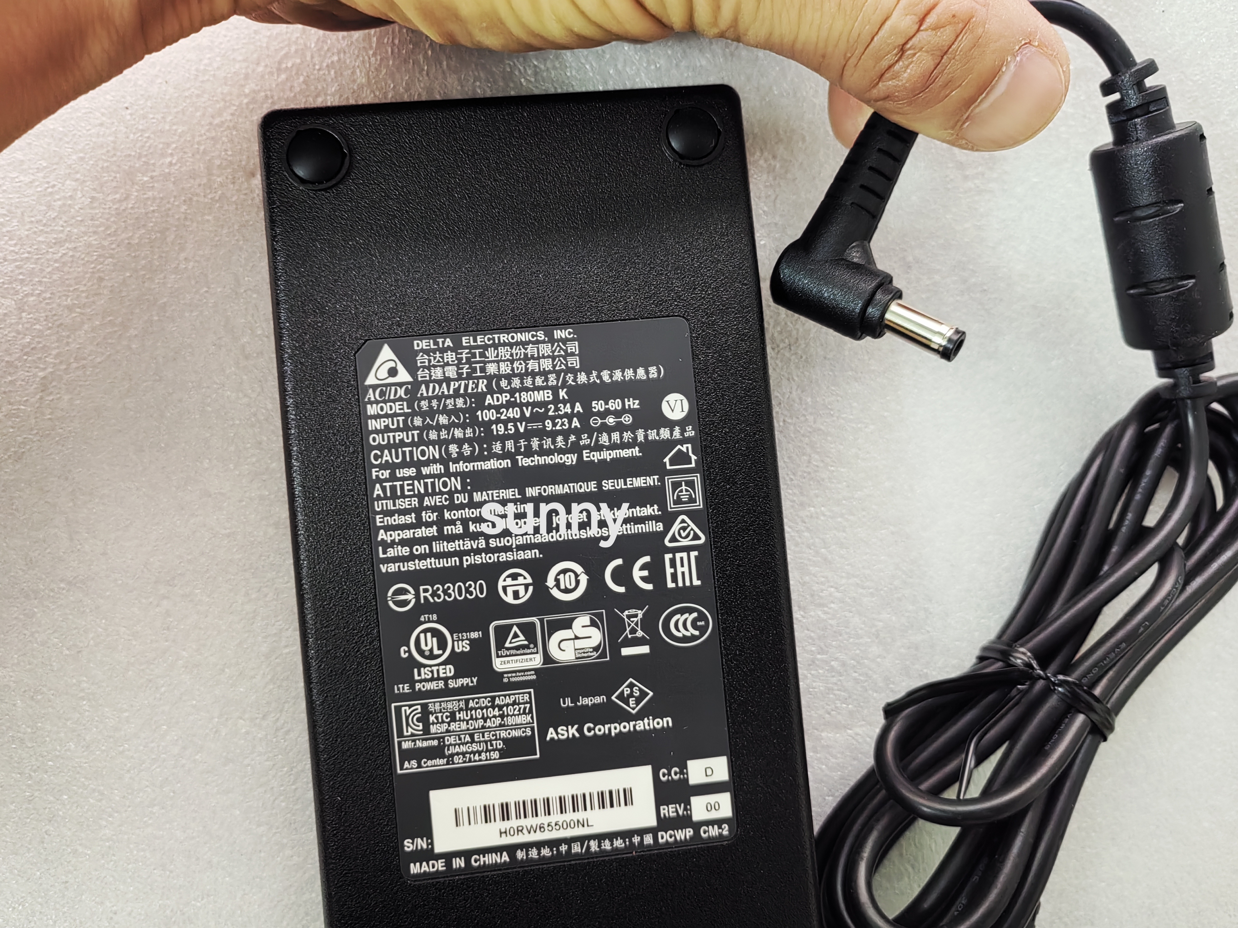 NEW OEM Slim Delta 19.5V 9.23A - Pc Gaming News avaliação e preço