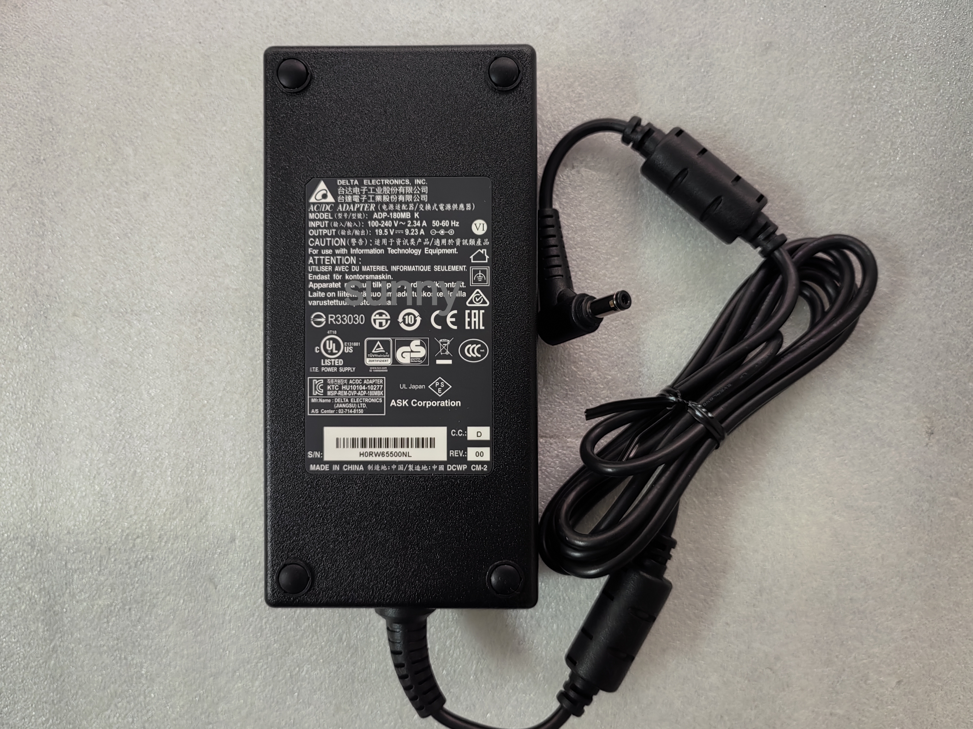 NEW OEM Slim Delta 19.5V 9.23A - Pc Gaming News avaliação e preço